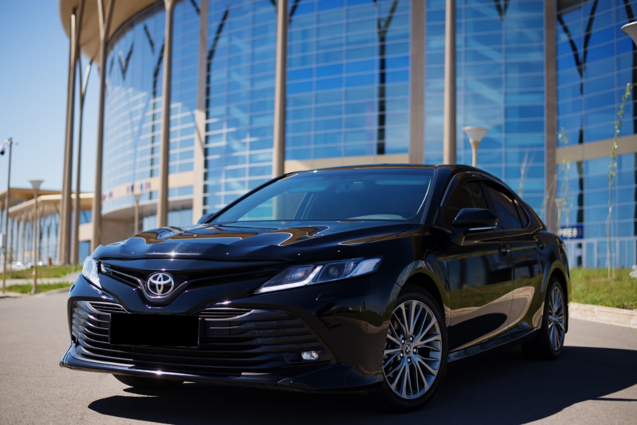 Toyota Camry 70