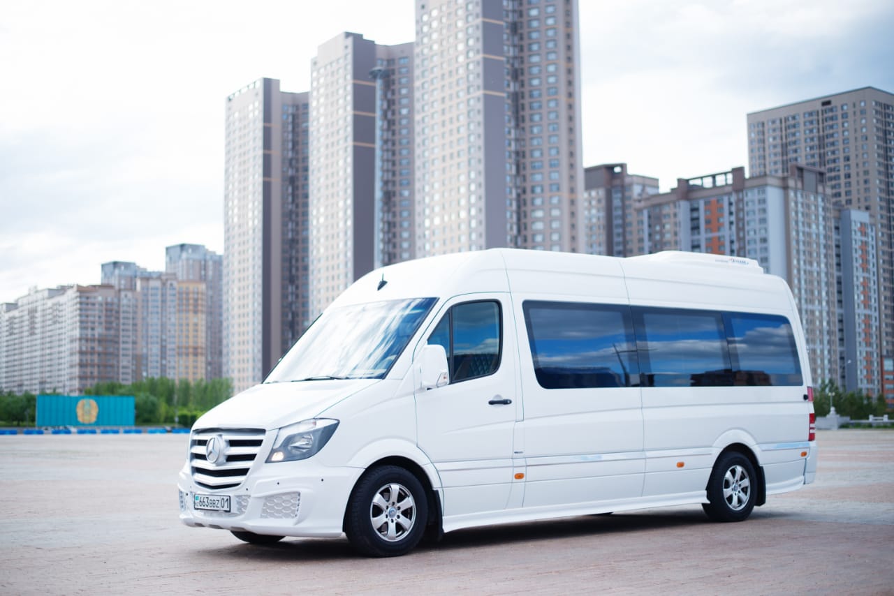 Mercedes-Benz Sprinter Lux-3 Mercedes-Benz Sprinter Lux-3